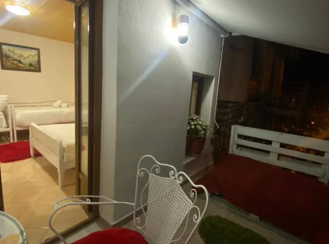 Πανσιόν Marko's House Αργυρόκαστρο